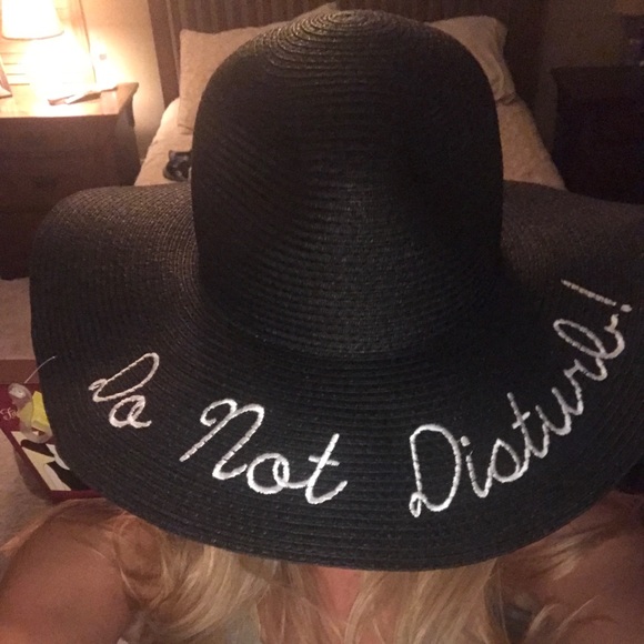 Accessories - Do Not Disturb! Sun hat